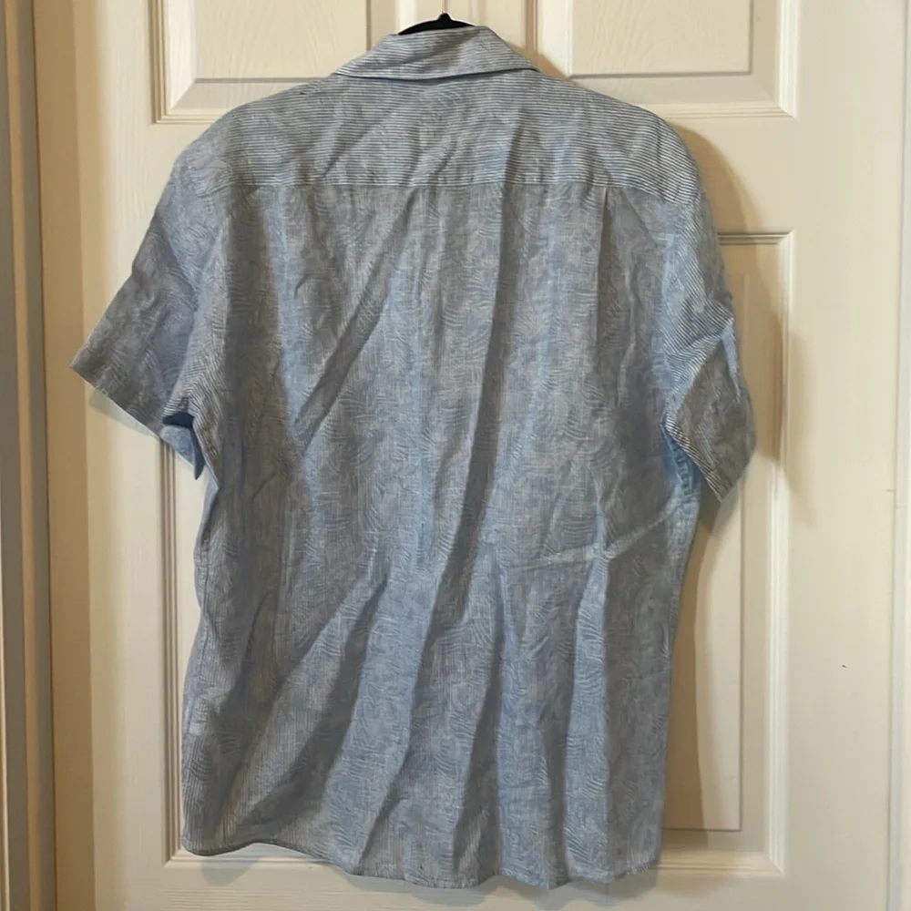 Peter Millar linen shirt, medium, blue & white stripe with subtle leaf print - Picture 2 of 8